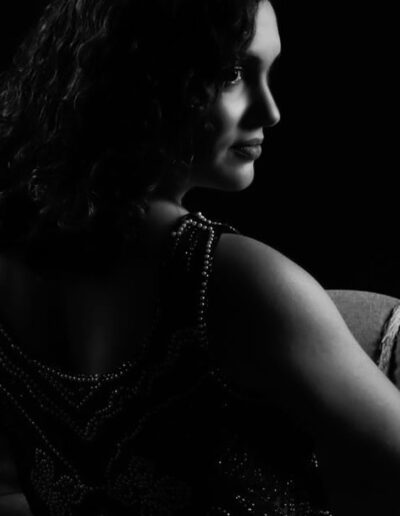 Fotografia de mulher sensual em preto e branco