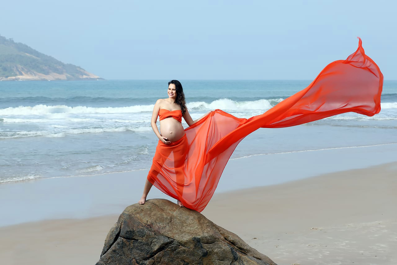 Ensaio fotográfico de Mulher gestante Ensaio fotográfico gestante na praia